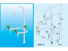 三口水龙头